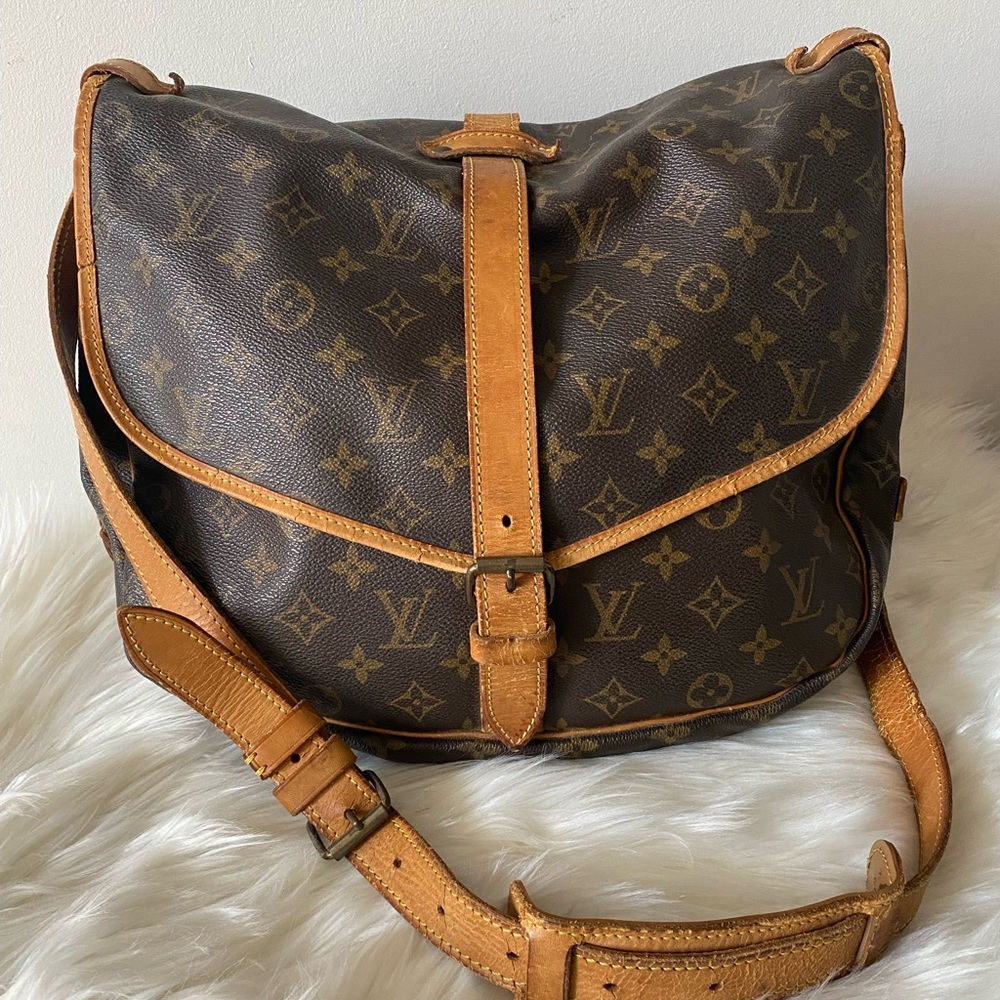 Vintage Louis Vuitton Saumur 35